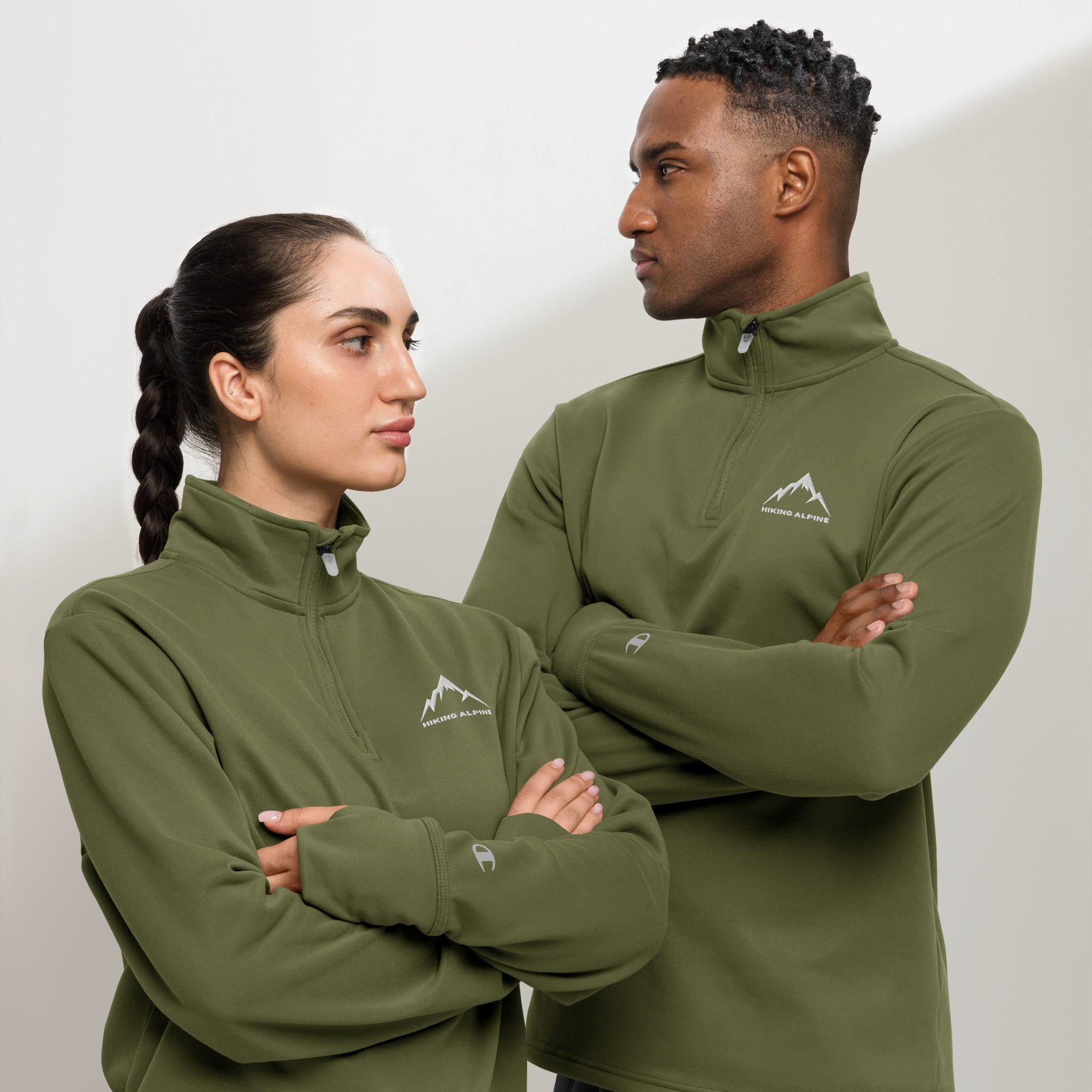 Hiking Alpine Living Quarter zip pullover